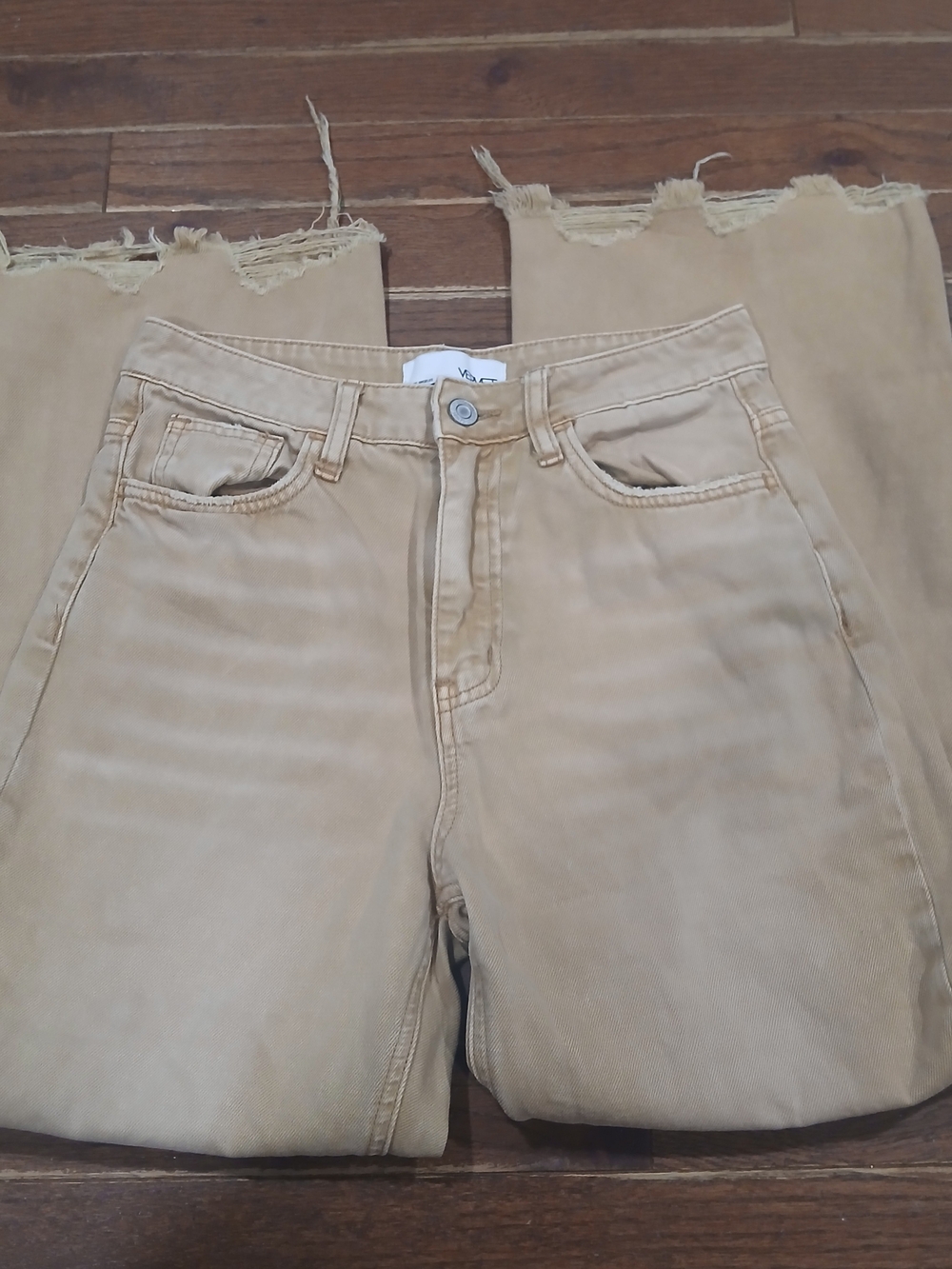 Vervet Kiss Of California - Super High Rise 90's Vintage Crop Flare Jeans
Sz 27